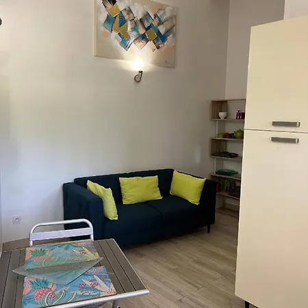 Pleasant Private Located In A Garden Of 8000m2 With Trees *